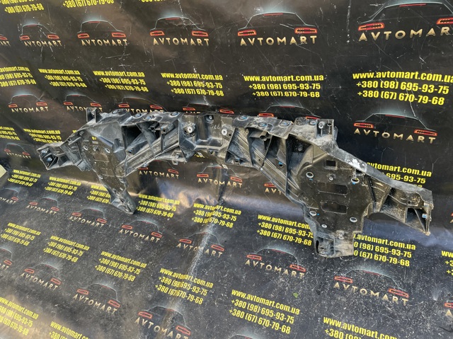 TESLA 160818100B Рамка радиатора в наличии Тернополь