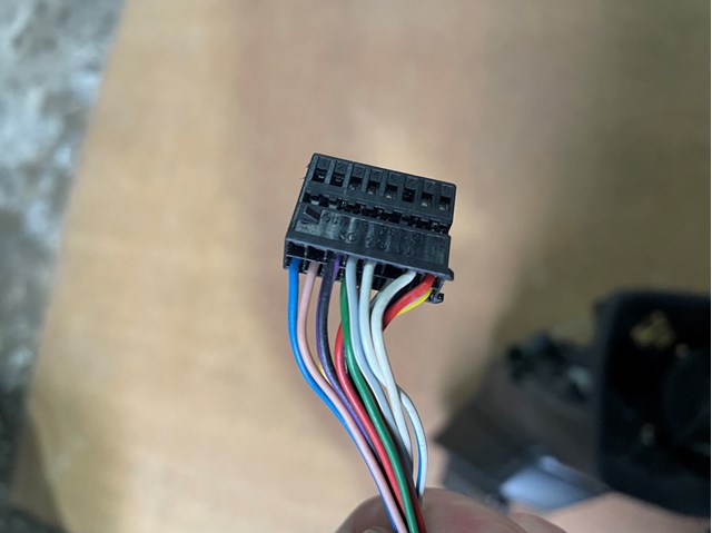 4M1857410AK9B9 Зеркало заднего вида правое купить Днепр