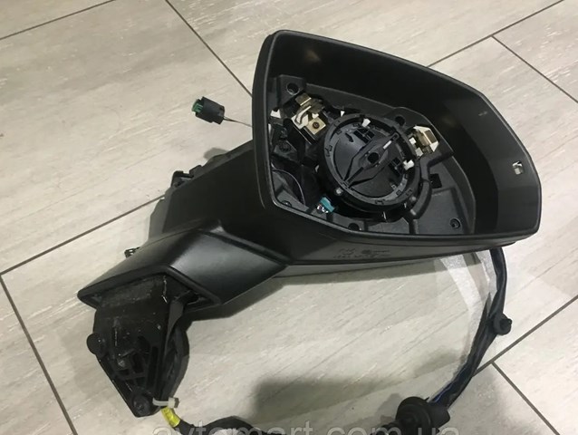 4M1857410AK9B9 VAG Зеркало заднего вида правое купить в Николаев