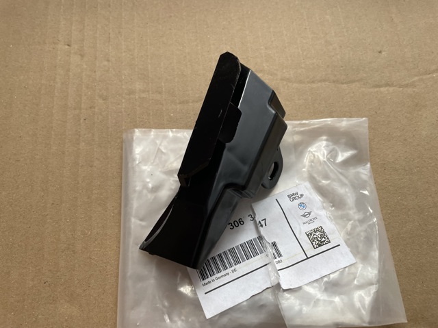 51117306347 BMW купить в Запорожье