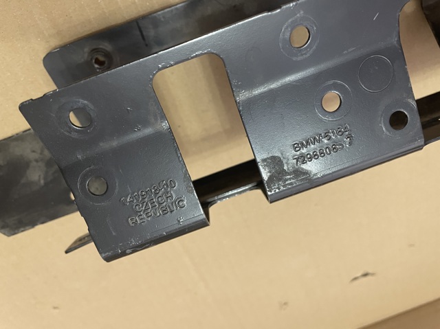 51647296806 BMW Кронштейн замка капота купить в Тернополь