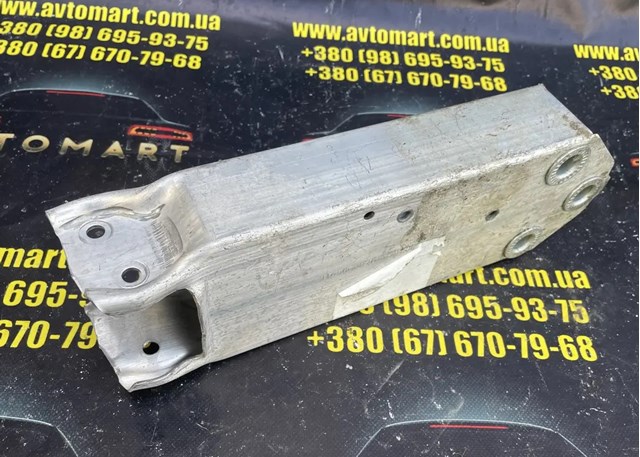 51647333134 BMW Усилитель бампера переднего купить в Житомир