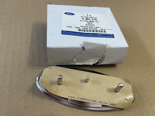5351110 FORD Эмблема решетки радиатора купить в Львов