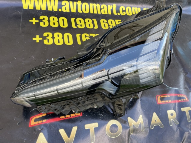 80000401 VOLVO Фара левая купить в Тернополь