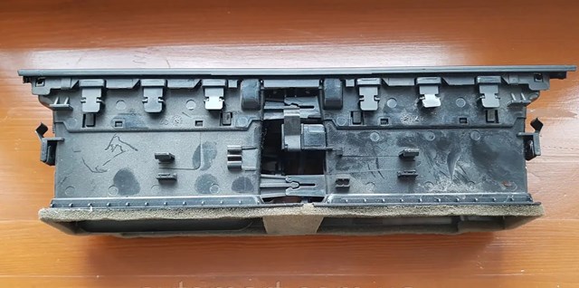 VAG 8T1820951 в наличии Хмельницкий