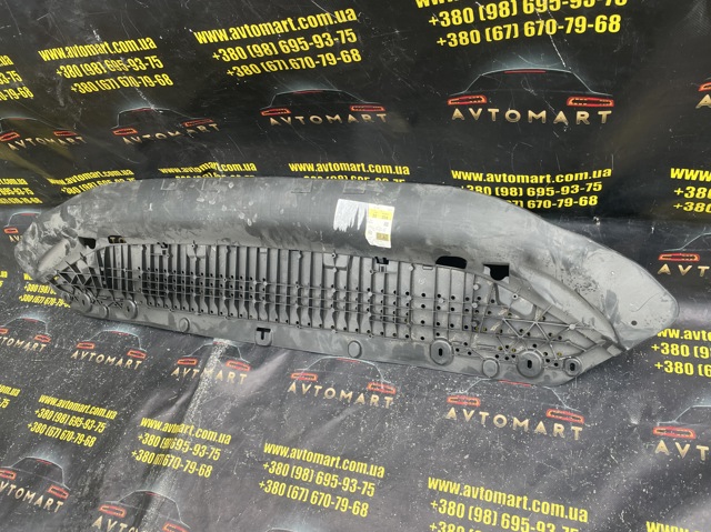 8W0807611F Защита бампера переднего купить Тернополь