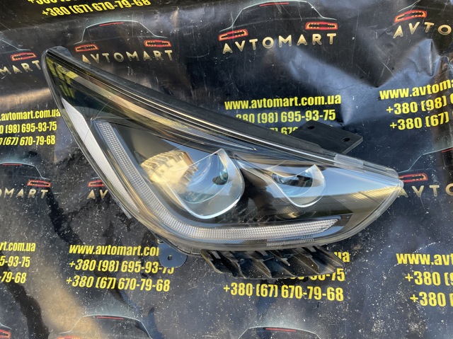92102G5 HYUNDAI Фара правая купить в Львов