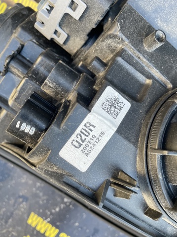 92102G5 HYUNDAI Правая фара купить в Кривой Рог