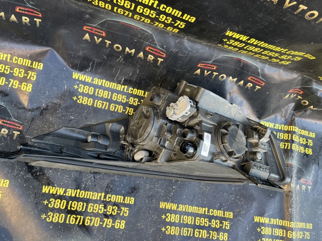 92102G5 HYUNDAI Правая фара купить в Николаев