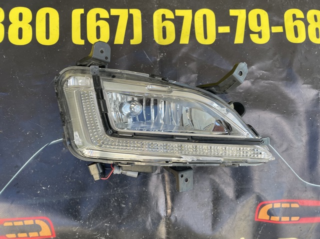 92202D7600 HYUNDAI Фара противотуманная правая купить в Ирпень
