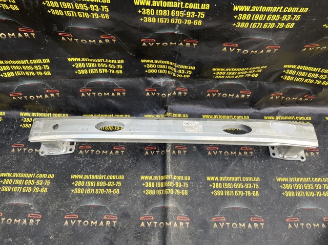 Шина бампера заднего 9808286980 PEUGEOT