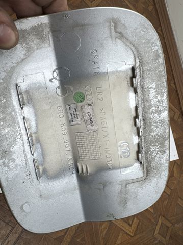8R0809907A VAG Корпус заливной горловины топливного бака купить в Чернигов