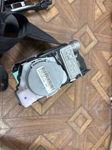 8R1857706J Ремень безопасности передний правый купить Полтава