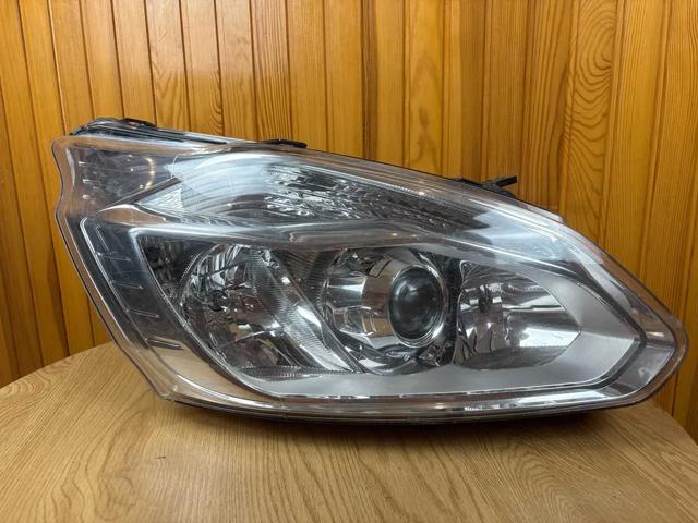 Основная фара - вставка GK2113D152BA FORD