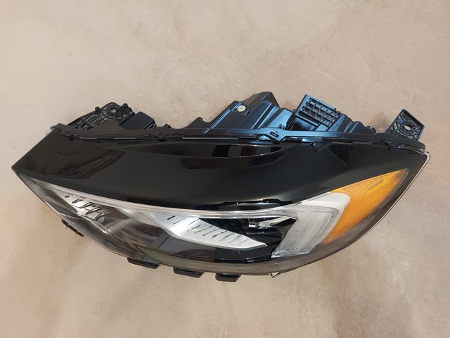KT4Z13008AX Правая фара купить Киев