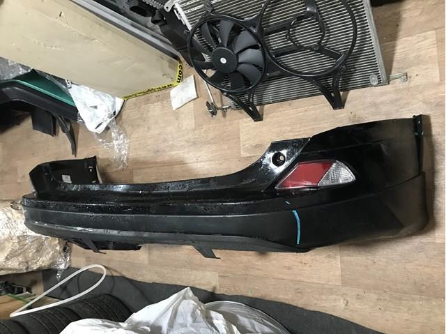 Задний бампер 521590R914 TOYOTA