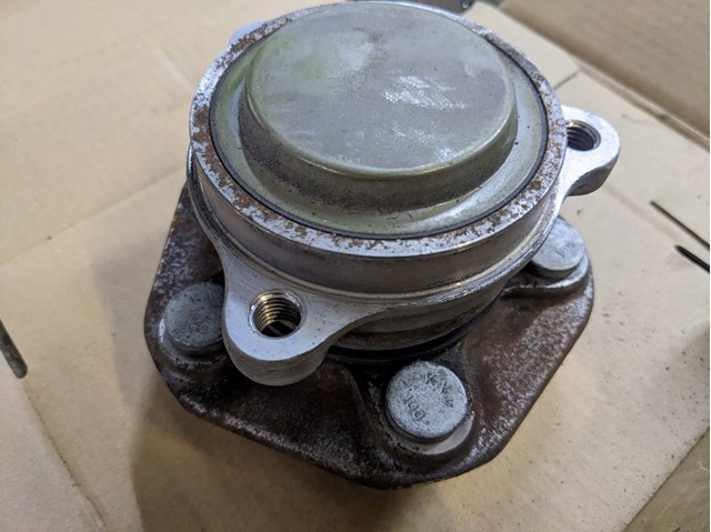Tesla Model 104412200E Передняя ступица в наличии Черновцы