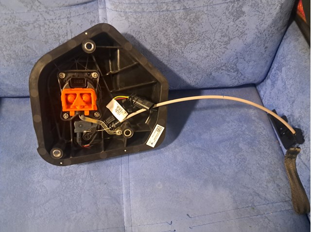 149037410E TESLA Порт зарядки купить в Одесса