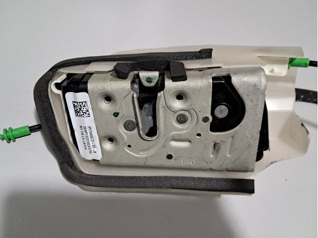 Замок передней левой двери 150067200B Tesla Model