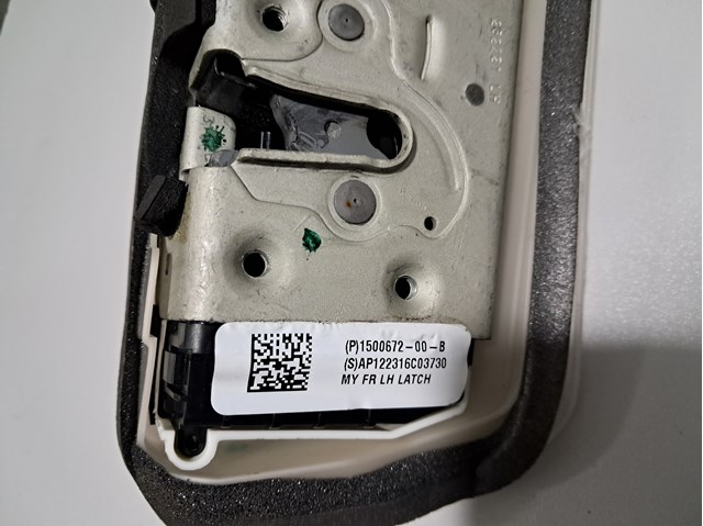 Tesla Model 150067200B Замок водительской двери в наличии Запорожье
