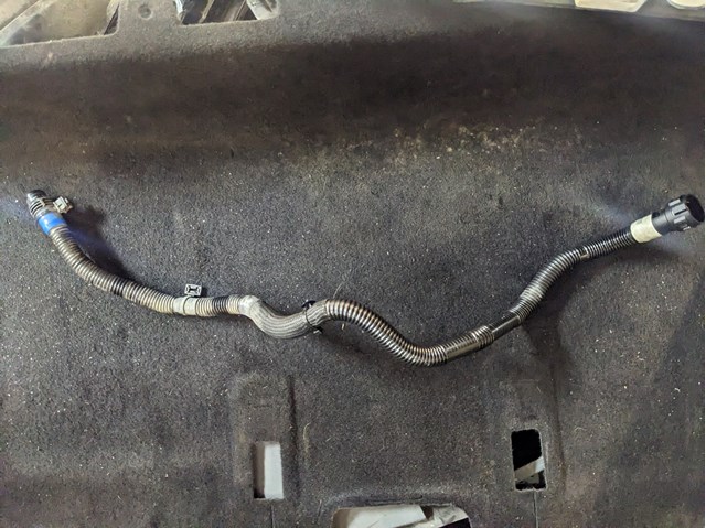 150472100C Tesla Model купить в Ирпень
