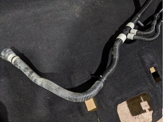 TESLA 152149300C в наличии Львов