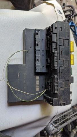 Блок управления сигналами SAM 2085450132 MERCEDES
