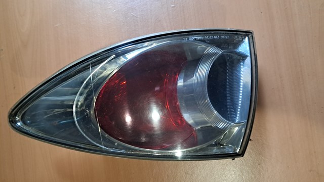 Фонарь задний 22061974 MAZDA