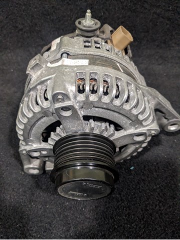 Генератор автомобиля 270600V010 TOYOTA