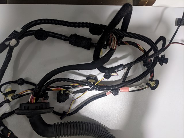 306795700C TESLA купить в Украина