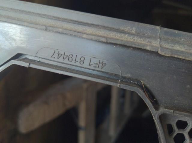 4F1819447 Решетка водостока лобового стекла левая/правая купить Ужгород
