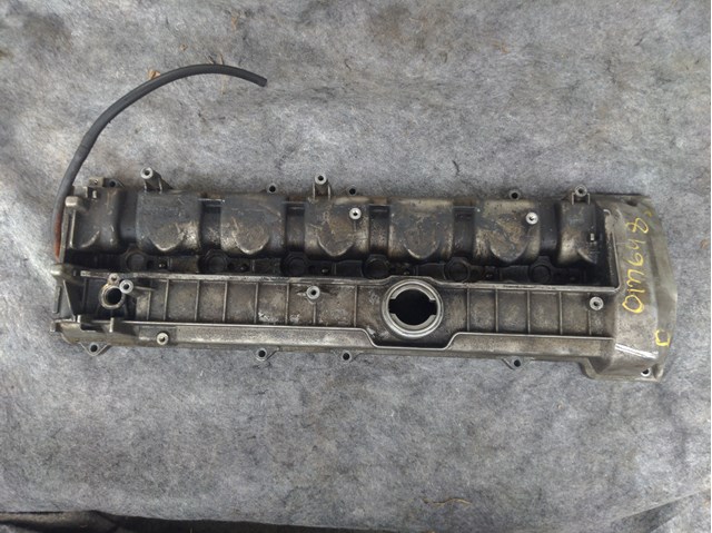 Крышка клапанная 6130160505 MERCEDES