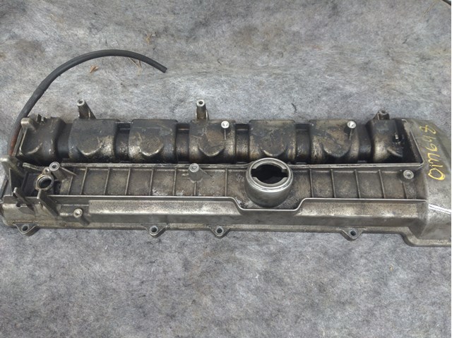MERCEDES 6130160505 Клапанная крышка в наличии Украина