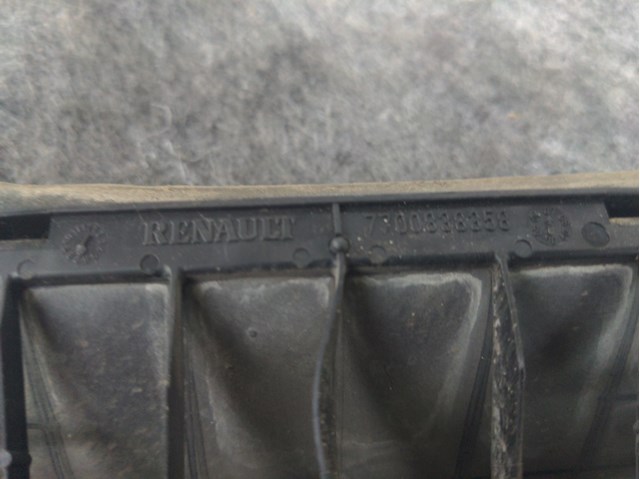 7700838358 RENAULT Решетка вентиляции салона задняя купить в Хмельницкий