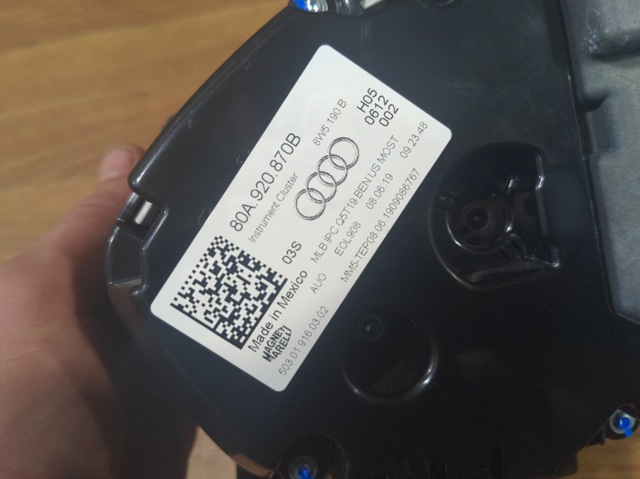 80A920870B Приборная доска (щиток приборов) купить Ужгород