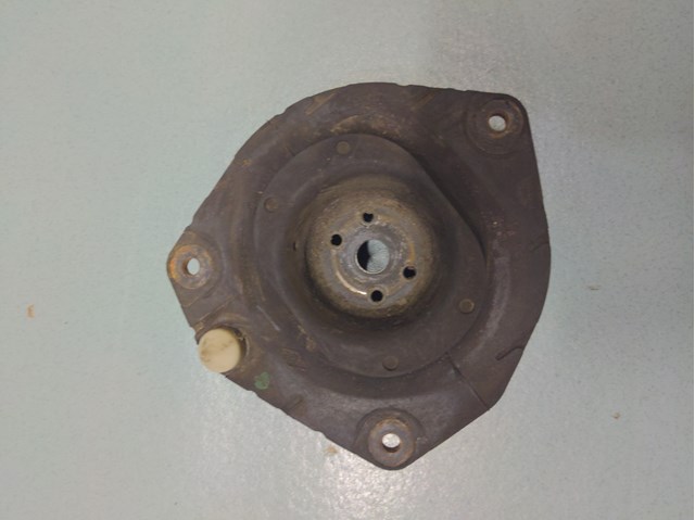 Подушка амортизатора переднего 8200222463 RENAULT