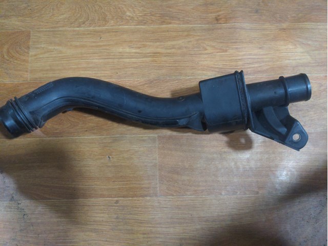 Патрубок интеркуллера 8200296982 RENAULT