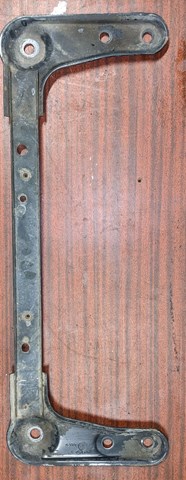 Усилитель переднего подрамника 8200675843 RENAULT