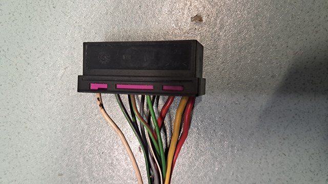 8L0971978 купить Харьков