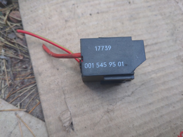 MERCEDES 0015459501 Блок предохранителей в наличии Черкассы