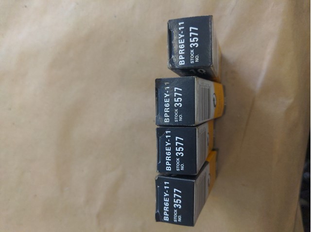 BPR6EY11 NGK Свечи зажигания купить в Ужгород