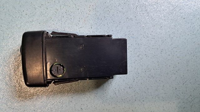 GA5R666F0B MAZDA Кнопка (регулятор) корректора фар купить в Львов