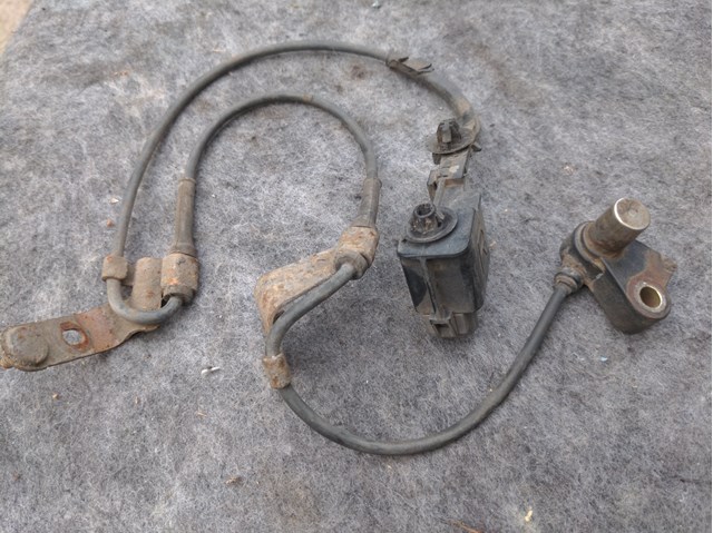 Датчик антиблокировочной системы торможения GJ6A4370X MAZDA