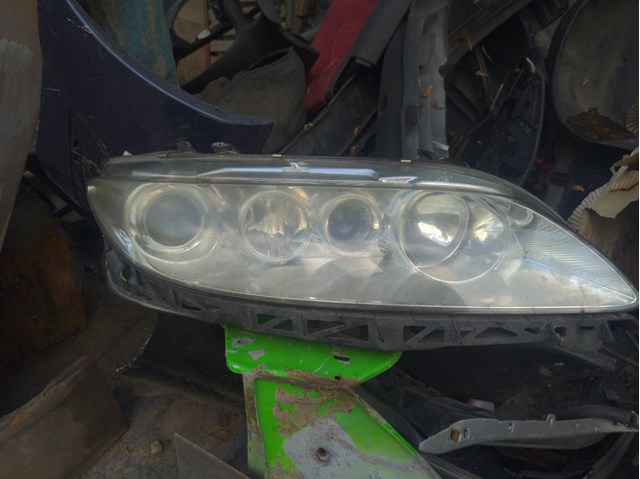 Фара правая GJ6S51031B MAZDA