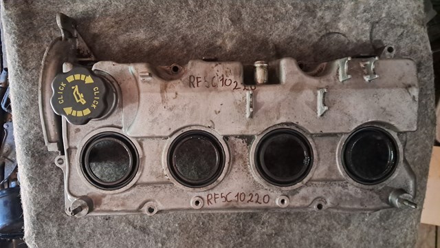 Крышка клапанная RF5C10220 MAZDA