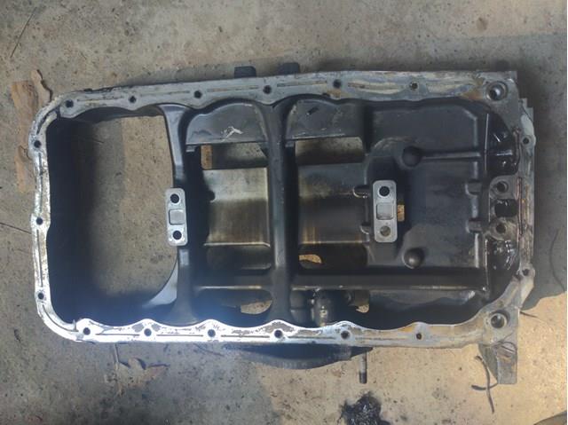 Поддон маслянный картера двигателя, верхняя часть RF5C10380B MAZDA