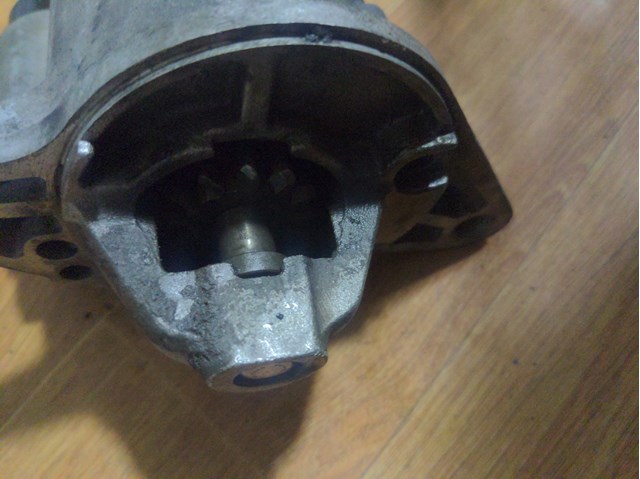 MAZDA RF5C18400 Стартер в наличии Николаев