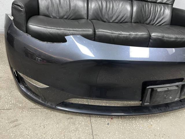 1493736S0A Tesla Model Передний бампер купить в Ужгород