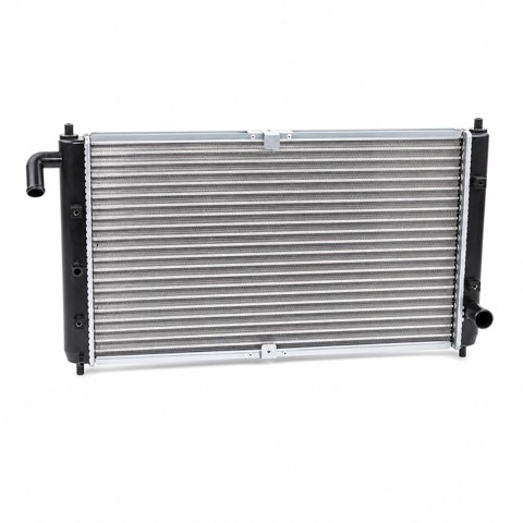 CHERY A131301110 Радиатор охлаждения двигателя в наличии Киев