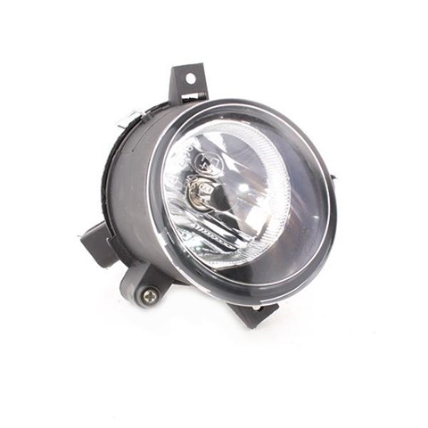 Противотуманка правая M113732020 CHERY